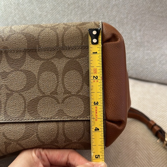 Coach Christy Brown Signature Tote Bag EUC -some flaws - Picture 15 of 17